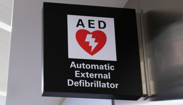 CPR and AED (Automatic External Defibrillator) Training Classes – January 10 or January 17 from 9-12